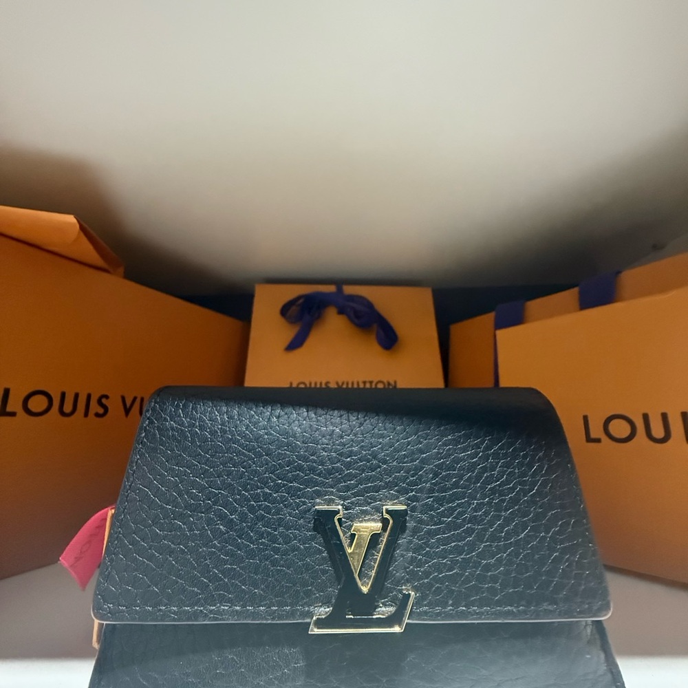Louis Vuitton Noir Obscur Capucines XS Wallet